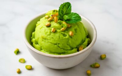 Indulgent scoop bliss: pistachio nut gelato that enchants.